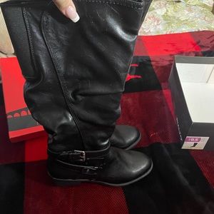 Rialto boots women size 9.5